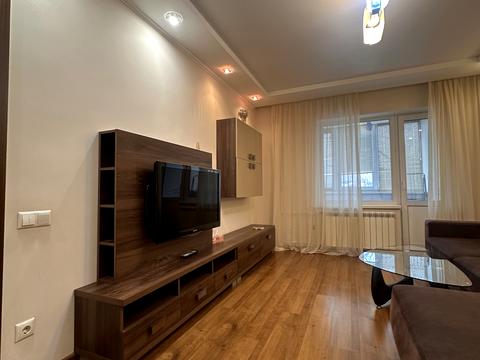 квартира за адресою Київ, Наталії Ужвій вул., 10