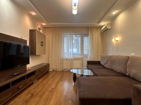 квартира за адресою Київ, Наталії Ужвій вул., 10