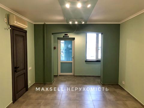 комерційна за адресою Михайла Лушпи просп., 31