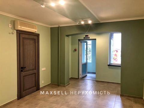 комерційна за адресою Михайла Лушпи просп., 31