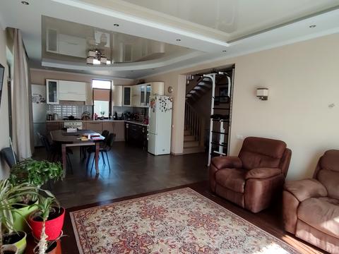 будинок за адресою Дружби народів