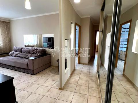 квартира за адресою Бучми вул. (Командарма Уборевича), 20