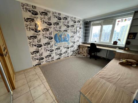 квартира за адресою Бучми вул. (Командарма Уборевича), 20