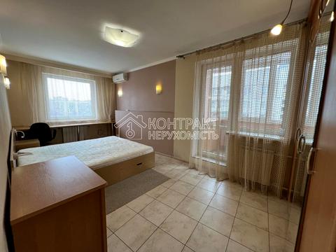 квартира за адресою Бучми вул. (Командарма Уборевича), 20