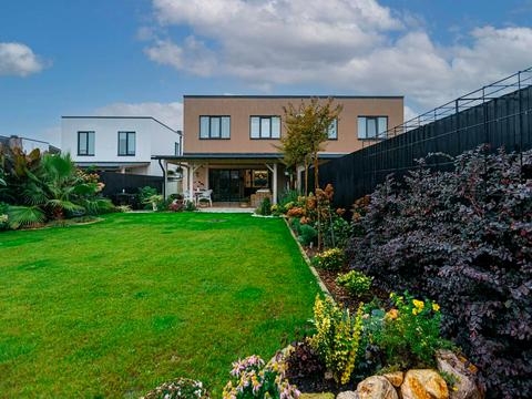 будинок за адресою с. Сторожниця, Малинова