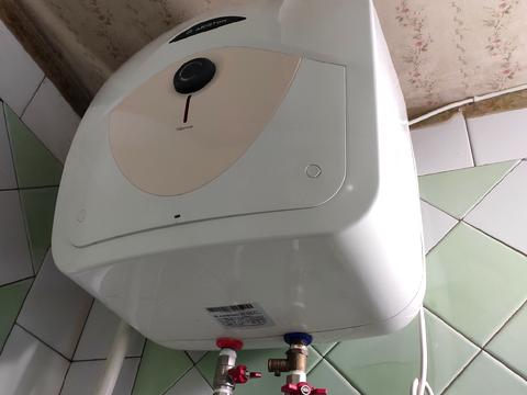 квартира по адресу Левка Лукьяненко ул. (Маршала Тимошенко), 1-Е