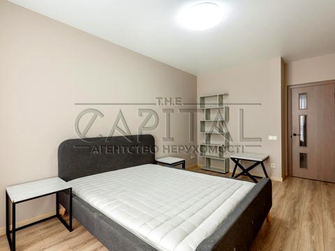 квартира за адресою Причальна вул., 12