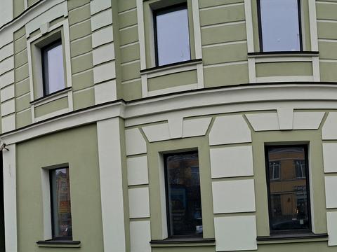 коммерческая по адресу Жилянская ул., 146
