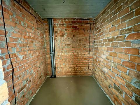 квартира за адресою Високовольтна вул., 14-Л