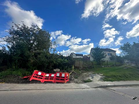 ділянка за адресою Богдана Хмельницького вул.