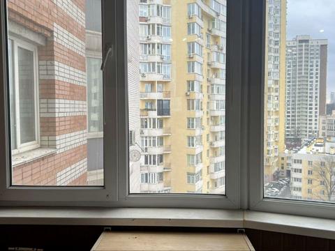 квартира за адресою Степана Руданського вул., 4-6