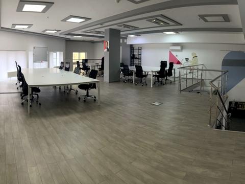 комерційна за адресою Саксаганського вул., 70а