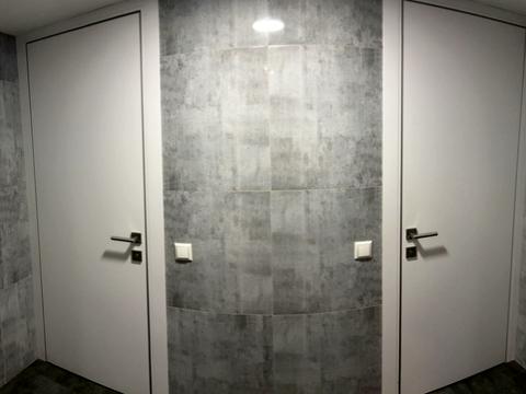 комерційна за адресою Саксаганського вул., 70а