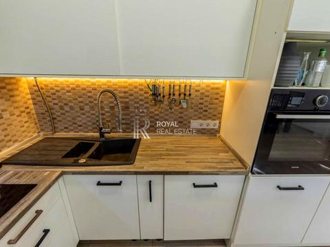 будинок за адресою с. Петропавлівська Борщагівка, Княгині Ольги вул.