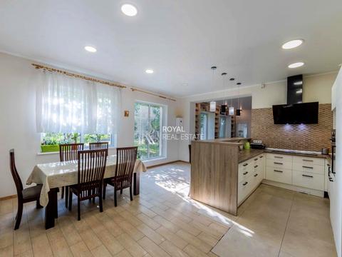 будинок за адресою с. Петропавлівська Борщагівка, Княгині Ольги вул.