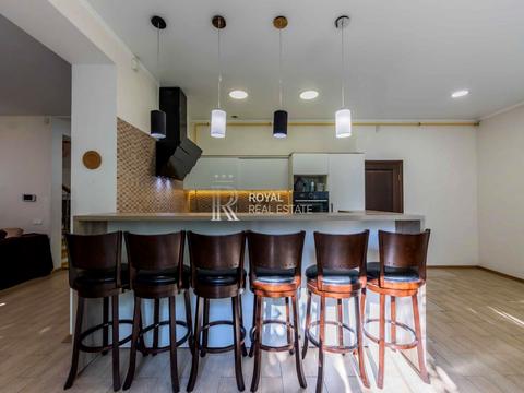 будинок за адресою с. Петропавлівська Борщагівка, Княгині Ольги вул.