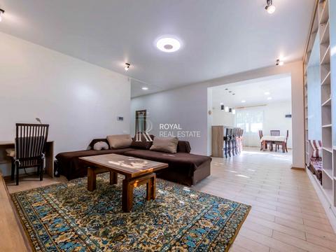 будинок за адресою с. Петропавлівська Борщагівка, Княгині Ольги вул.