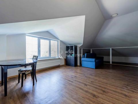 будинок за адресою с. Петропавлівська Борщагівка, Княгині Ольги вул.