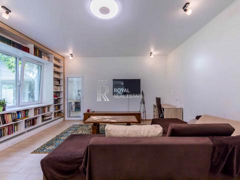 будинок за адресою с. Петропавлівська Борщагівка, Княгині Ольги вул.