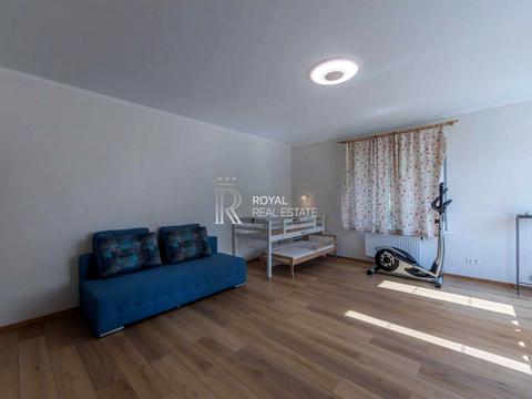 будинок за адресою с. Петропавлівська Борщагівка, Княгині Ольги вул.