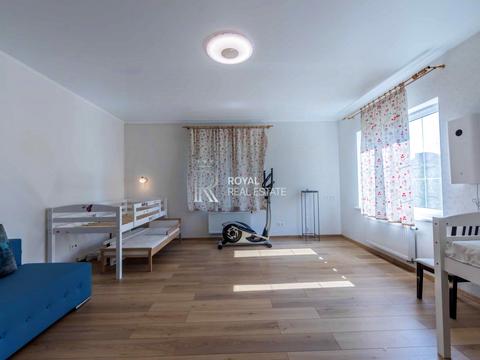 будинок за адресою с. Петропавлівська Борщагівка, Княгині Ольги вул.