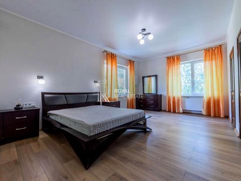 будинок за адресою с. Петропавлівська Борщагівка, Княгині Ольги вул.