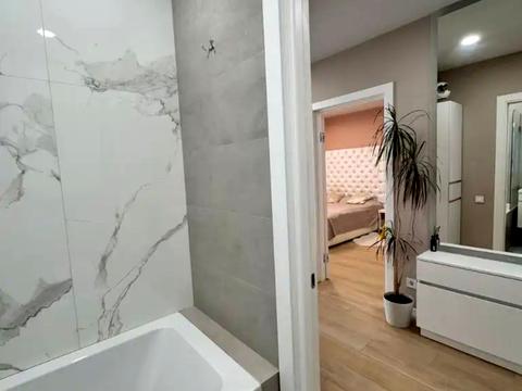 квартира по адресу Набережная Победы ул., 42