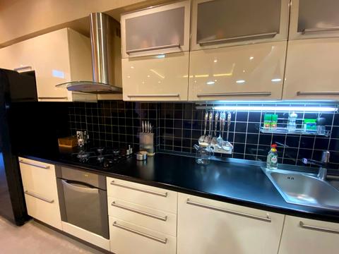 квартира за адресою Херсонська вул., 9-А