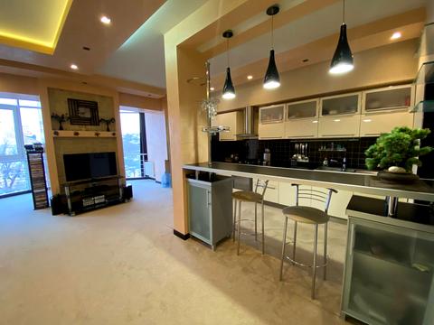 квартира за адресою Херсонська вул., 9-А