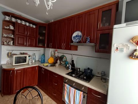 квартира за адресою Сержа Лифаря вул. (Олександра Сабурова), 5