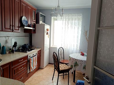 квартира за адресою Сержа Лифаря вул. (Олександра Сабурова), 5