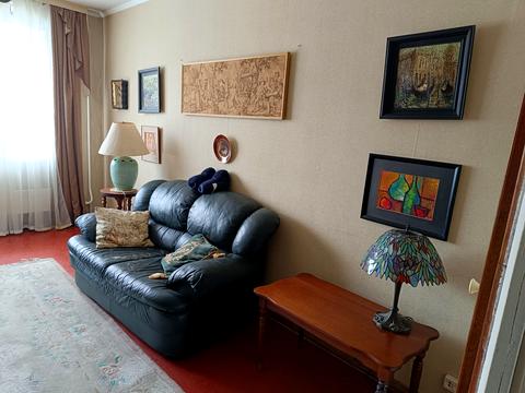 квартира за адресою Сержа Лифаря вул. (Олександра Сабурова), 5