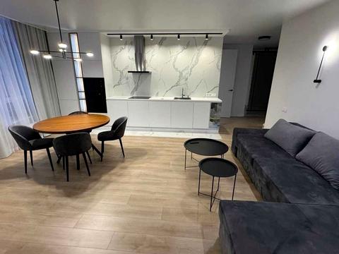 квартира за адресою Тадея Рильського бульв., 1