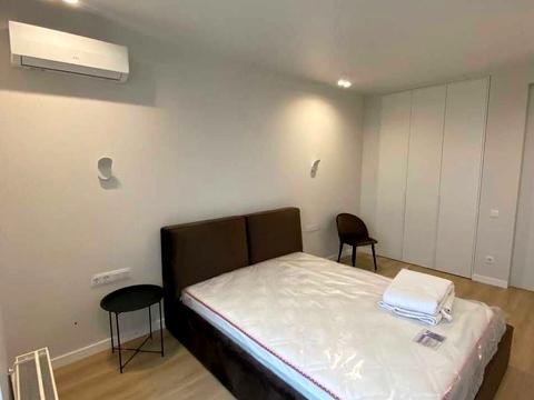 квартира за адресою Тадея Рильського бульв., 1