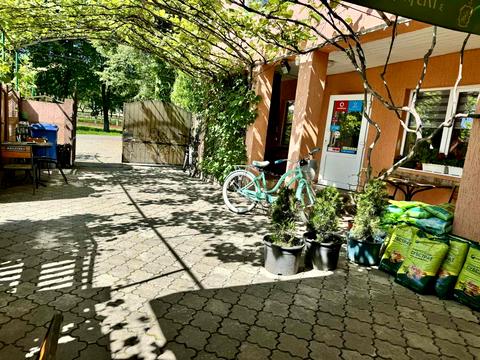 будинок за адресою Шкільна