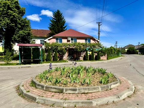 будинок за адресою Шкільна