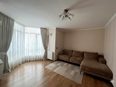 квартира за адресою Богдана Хмельницького вул., 53