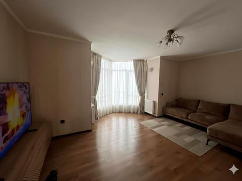 квартира за адресою Богдана Хмельницького вул., 53