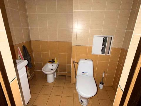 квартира за адресою Дніпровська набережна вул., 23