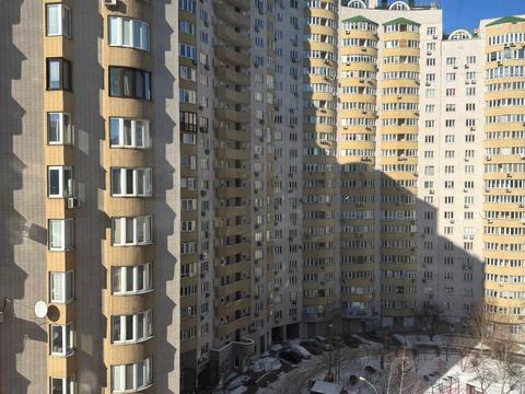 квартира за адресою Дніпровська набережна вул., 23