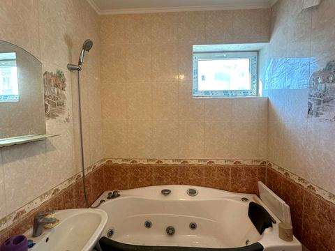 квартира за адресою Щаслива, 3