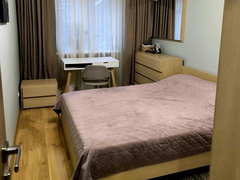 квартира за адресою Ужгород, Михайла Грушевського вул., 53