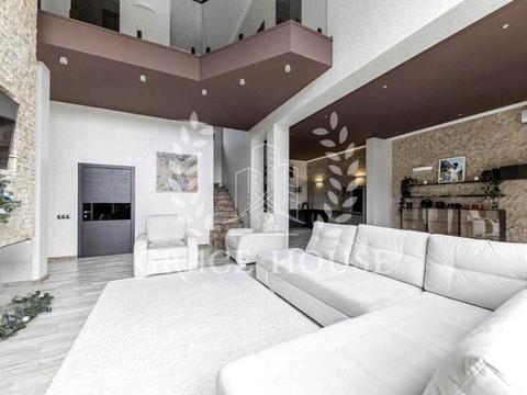 будинок за адресою Сонячна вул.