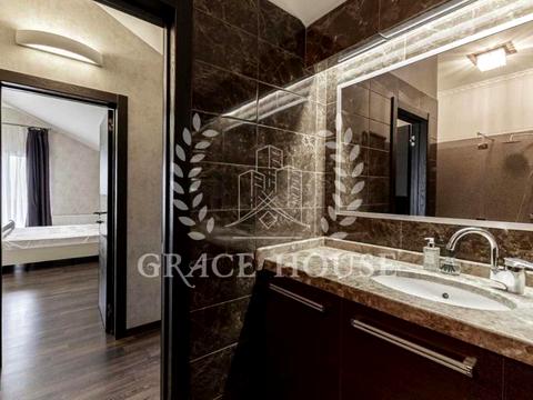 будинок за адресою Сонячна вул.