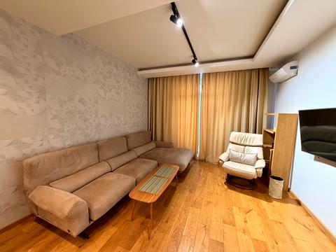 квартира за адресою Дмитра Луценка вул. (Крейсера "Аврора"), 8