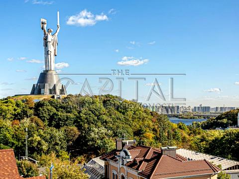 будинок за адресою Київ, Редутна вул.