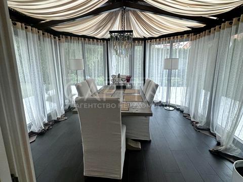 будинок за адресою смт. Козин, Столичне шосе, 149 