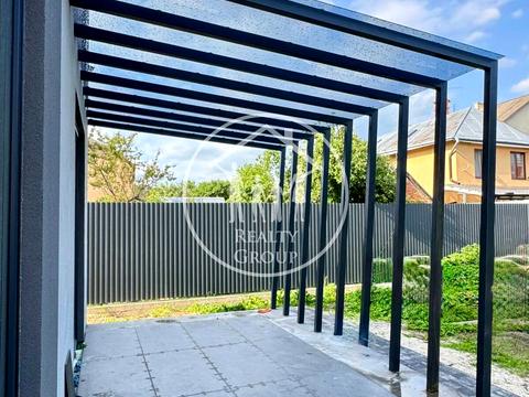 будинок за адресою Арктична