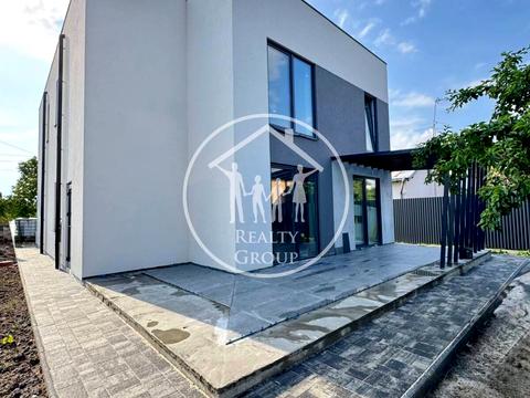 будинок за адресою Арктична