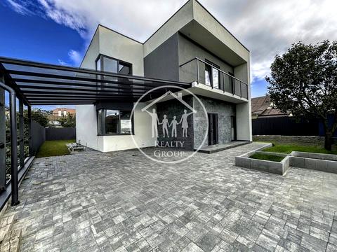 будинок за адресою Арктична